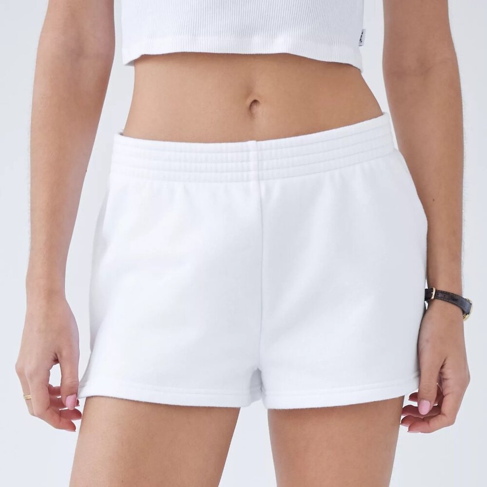 TNA Cozy AF Fleece Sweat Shorts (light grey)